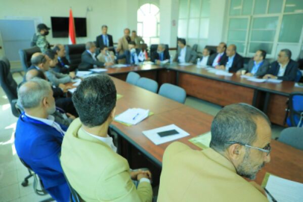 ألبوم صور خاص بمشاركة مجلس الاعتماد الأكاديمي وضمان جودة التعليم مناقشة وإقرار مشروع لائحة الدكتوراه الطبية "أم دي" في الجامعات اليمنية