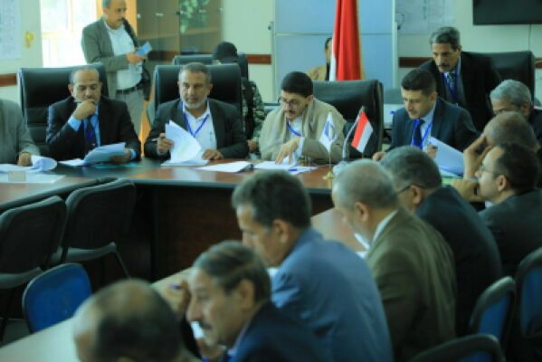 ألبوم صور خاص بمشاركة مجلس الاعتماد الأكاديمي وضمان جودة التعليم مناقشة وإقرار مشروع لائحة الدكتوراه الطبية "أم دي" في الجامعات اليمنية