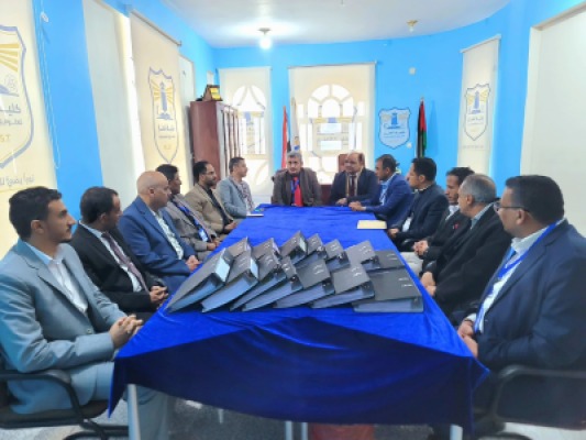 ألبوم صور خاص بالنزول الميداني لمتابعة وتقييم البرامج الأكاديمية بكلية المنار الجامعية