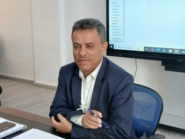مجلس الاعتماد الأكاديمي يواصل اجتماعاته الاستثنائية لاستكمال مناقشة تقارير المراجعين الخارجيين.