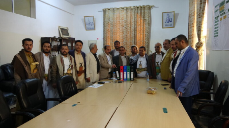 مجلس الاعتماد ينفّذ نزولًا ميدانيًا لتقييم ومتابعة برنامج الإدارة الإسلامية بجامعة القرآن الكريم صنعاء