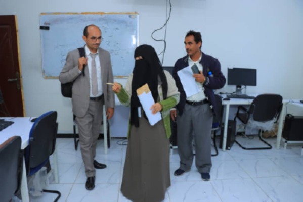 ألبوم صور خاص بالنزول الميداني لتقييم ومتابعة البرامج الأكاديمية بجامعة الرازي حجة  الاحد ١٦ نوفمبر ٢٠٢٥م