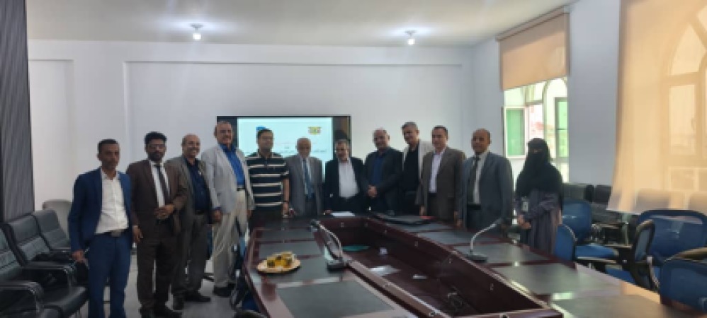 مجلس الاعتماد الأكاديمي يتسلّم التقرير الأولي للاعتماد البرامجي لبرنامج الصيدلة بجامعة العلوم الحديثة